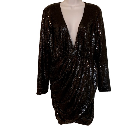 ASOS / Club London, sequin wrap dress, w/ “plunge” front styling,bod… - Picture 2 of 8